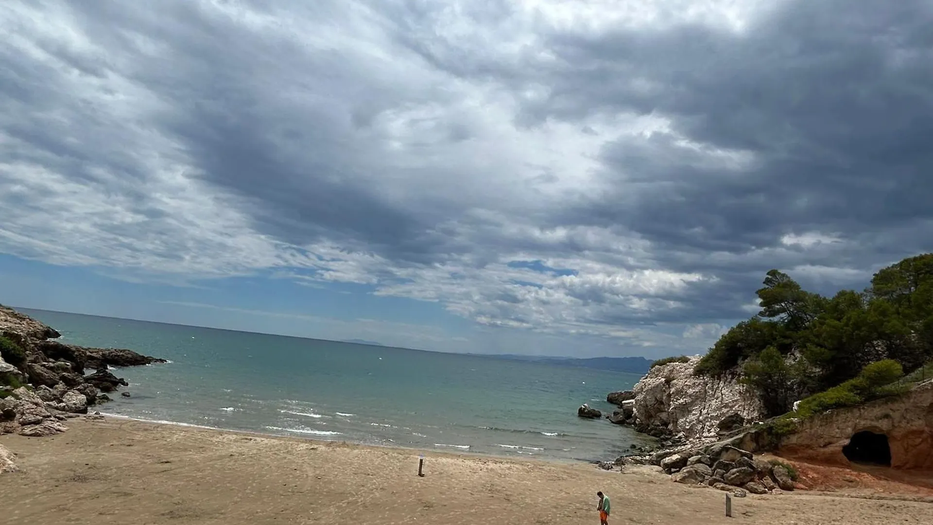 Apartamentos Cala Crancs Salou Spain