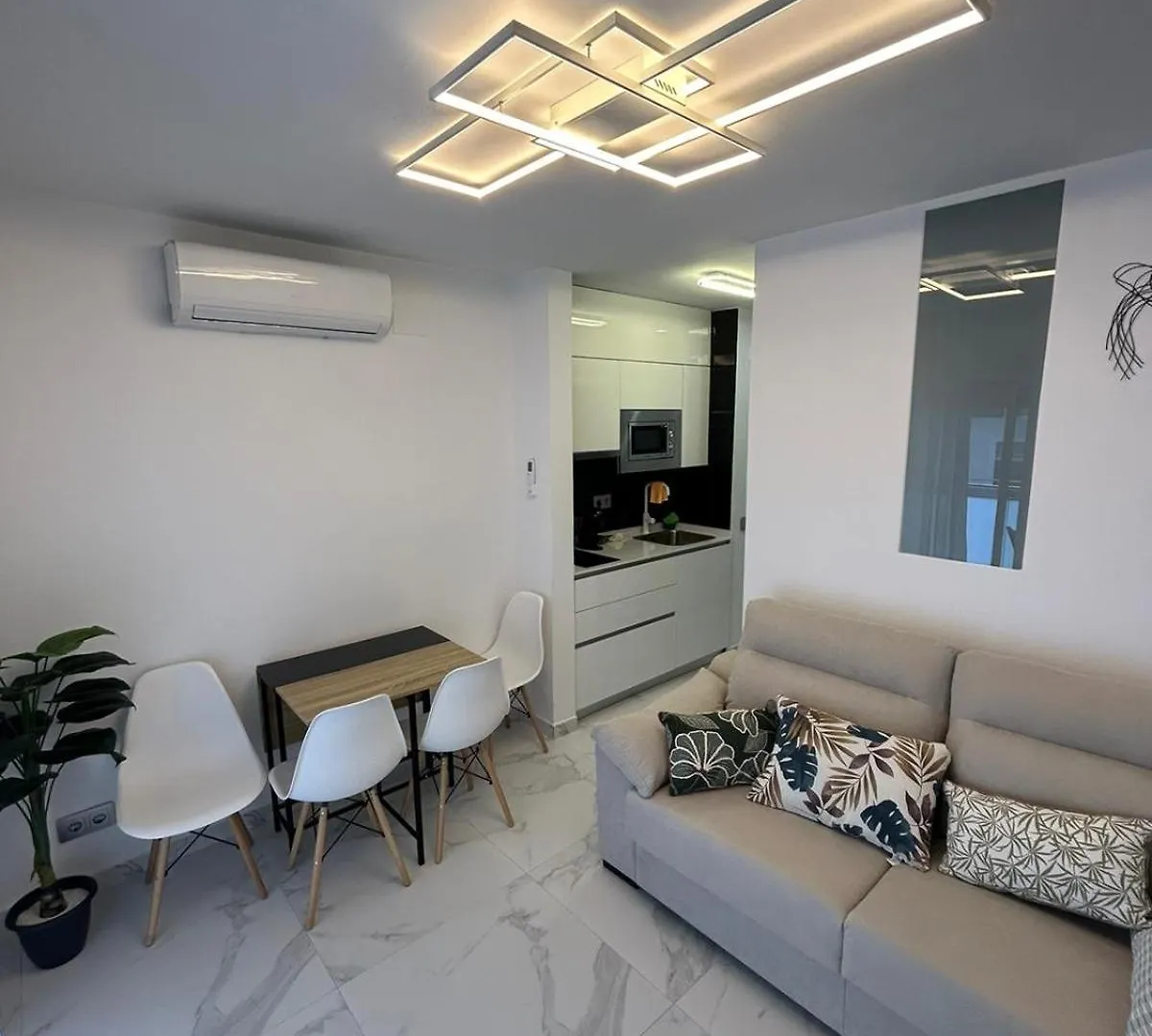 Apartamentos Cala Crancs Salou Apartment
