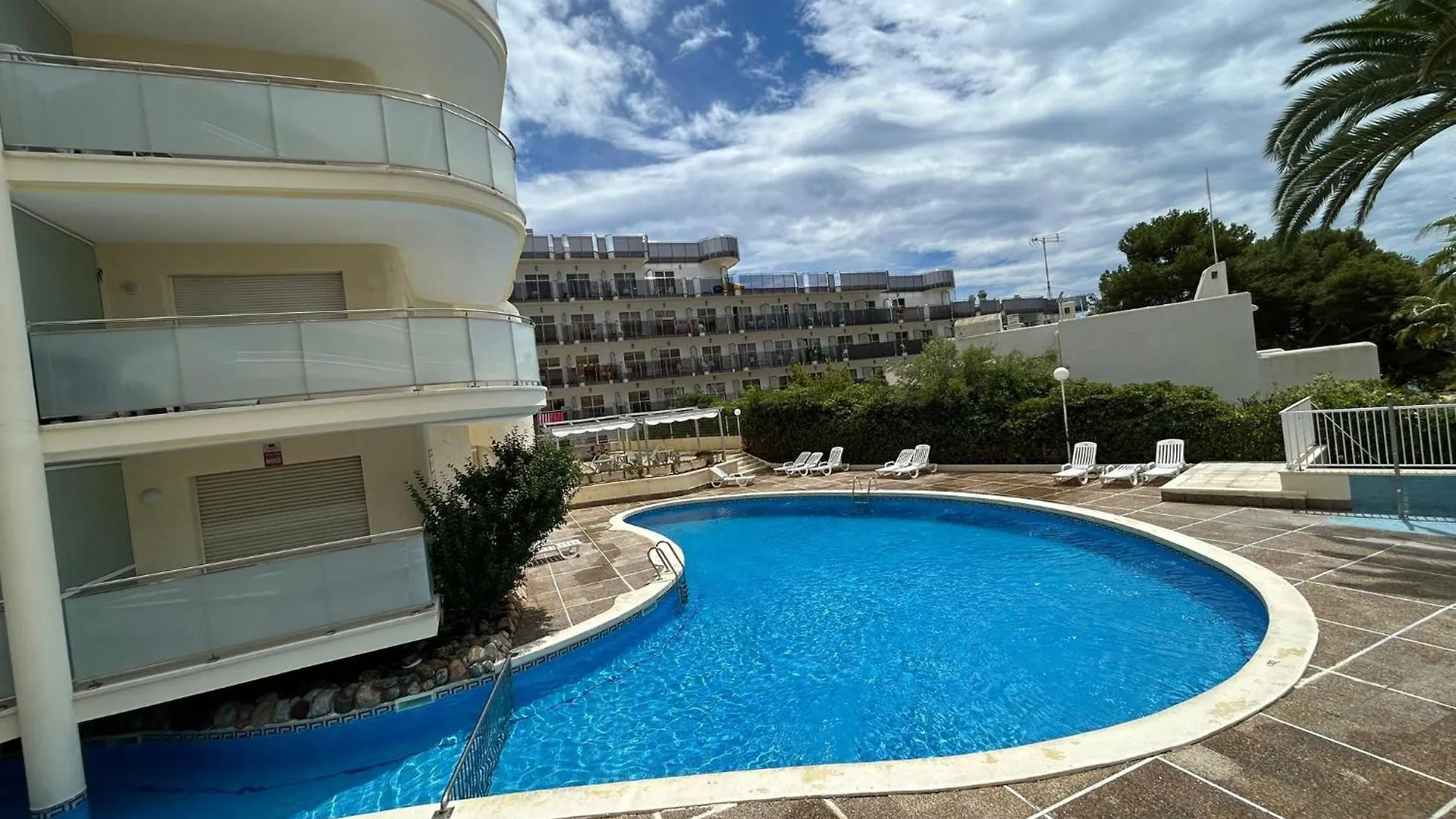 Apartamentos Cala Crancs Salou